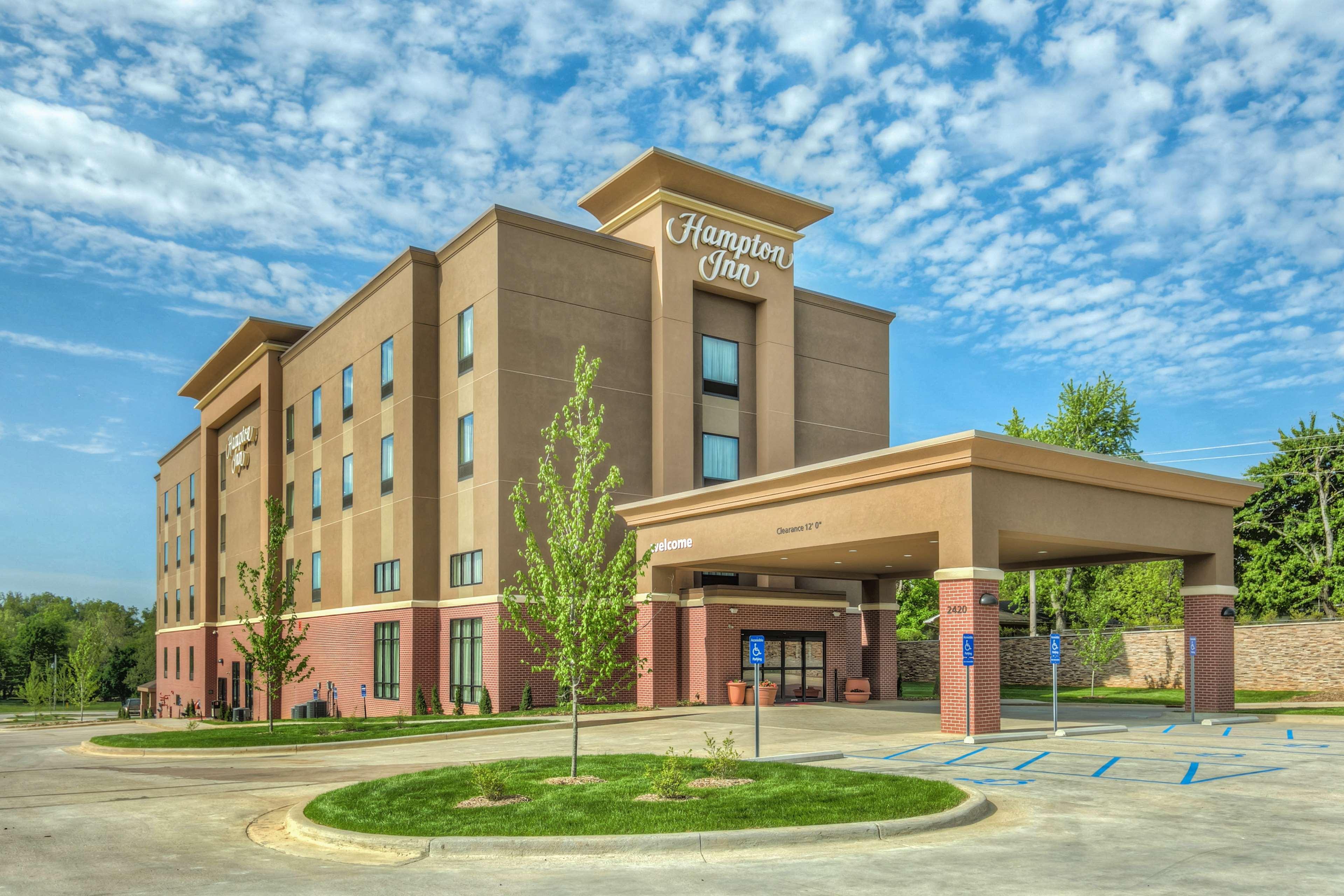 Hampton Inn Поплар Блафф Экстерьер фото