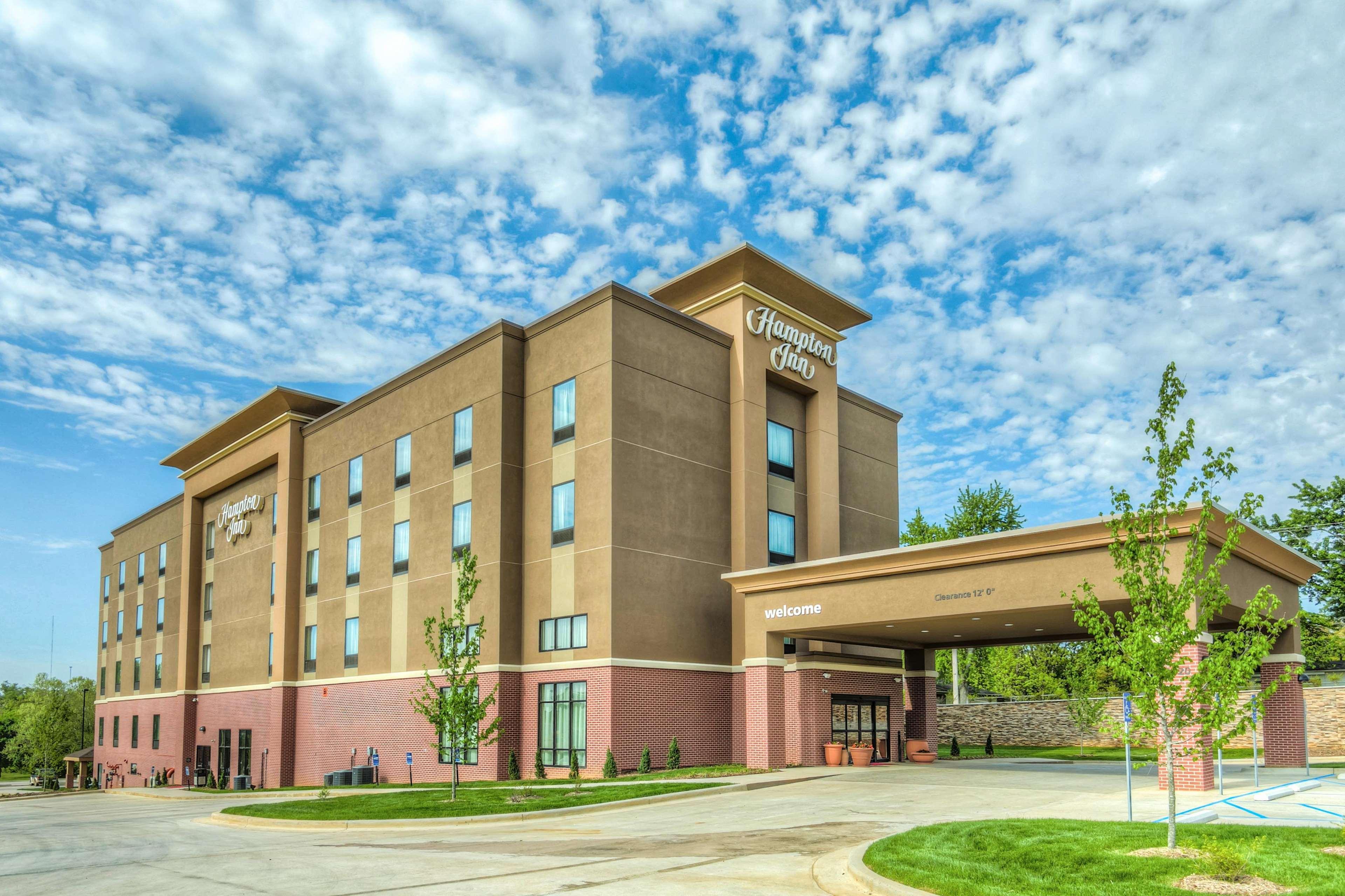 Hampton Inn Поплар Блафф Экстерьер фото